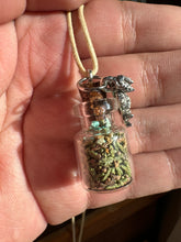 Load image into Gallery viewer, Cedar and Turquoise w/ Horn-toad Necklace