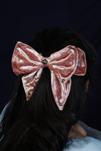 Load image into Gallery viewer, Chizhii Coquette hair Bows
