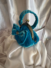 Load image into Gallery viewer, Masani Coin Purse (Keychain)
