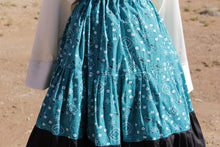 Load image into Gallery viewer, Turquoise Paisley 3 Tier Masani Skirt

